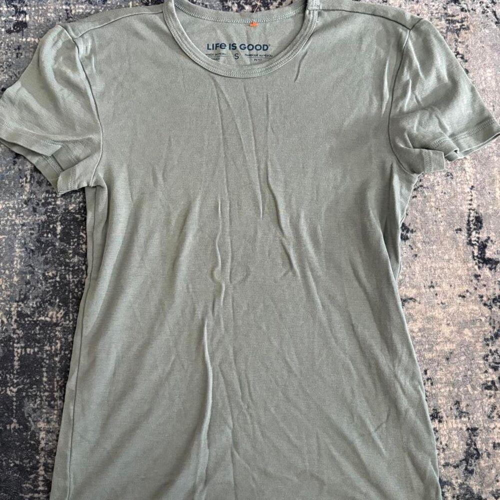Life-is-good Women's Green and Khaki T-shirt